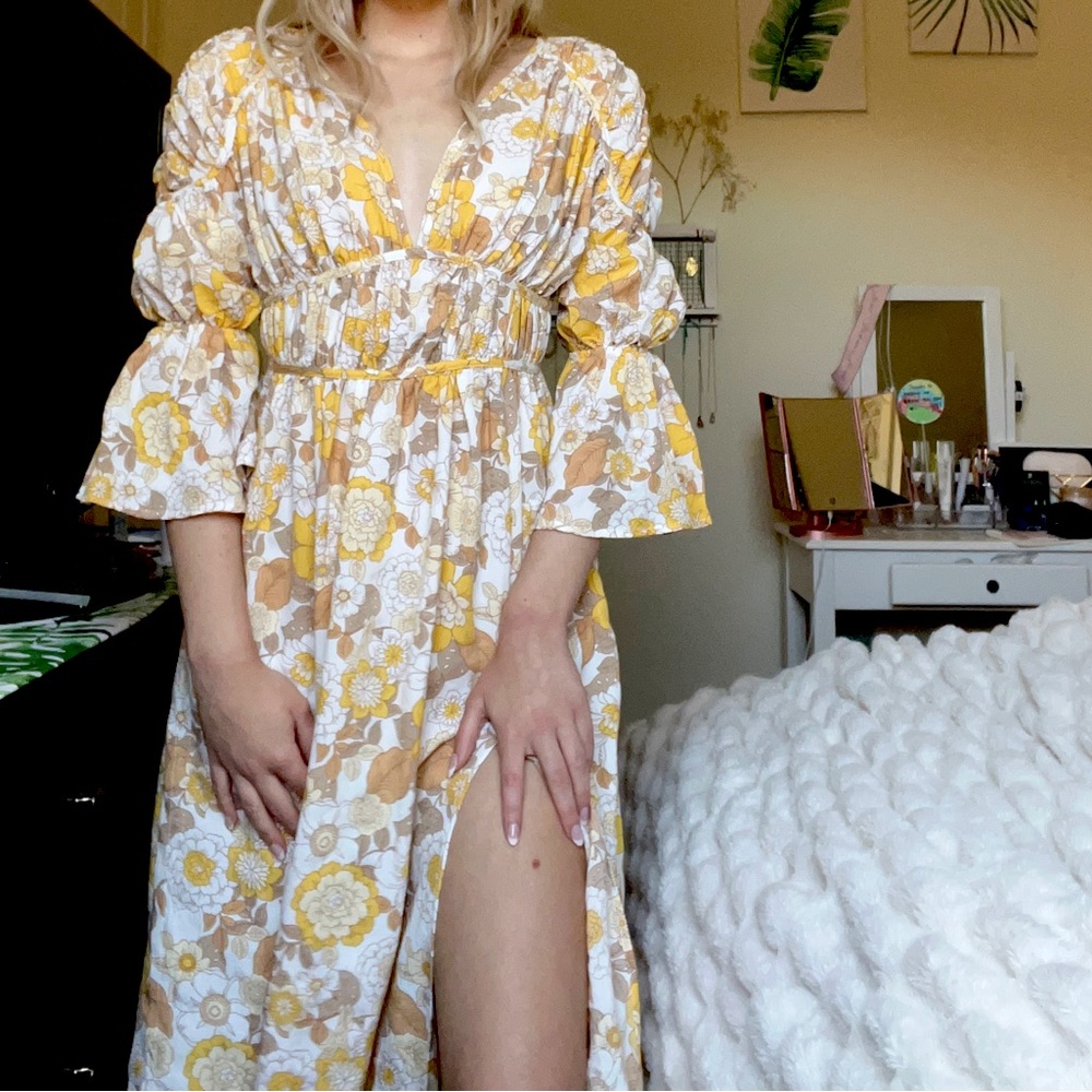 Brand new forever 21 sun dress.